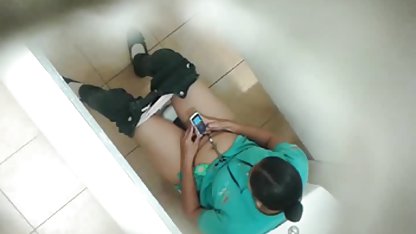 قاب سواری بزرگ الاغ شخص ساده و معصوم سکس دختران کیردار