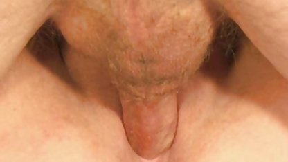 سکس زن سفید بزرگ, سوراخ در فیلم سکس زن روستایی یک کوچه تاریک