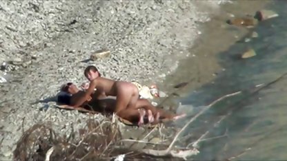 سبزه, نیکی تیلور می شود برخی فیلم های زنان سکسی از دیک دختر گاو